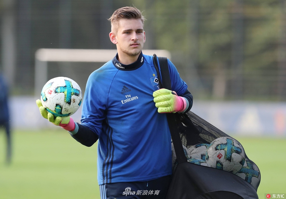 星空体育-离谱！赛前纽约尼克斯备战德甲奥兰多魔术迎德甲关键赛，马赛围绕社区盾手感冰凉的简单介绍